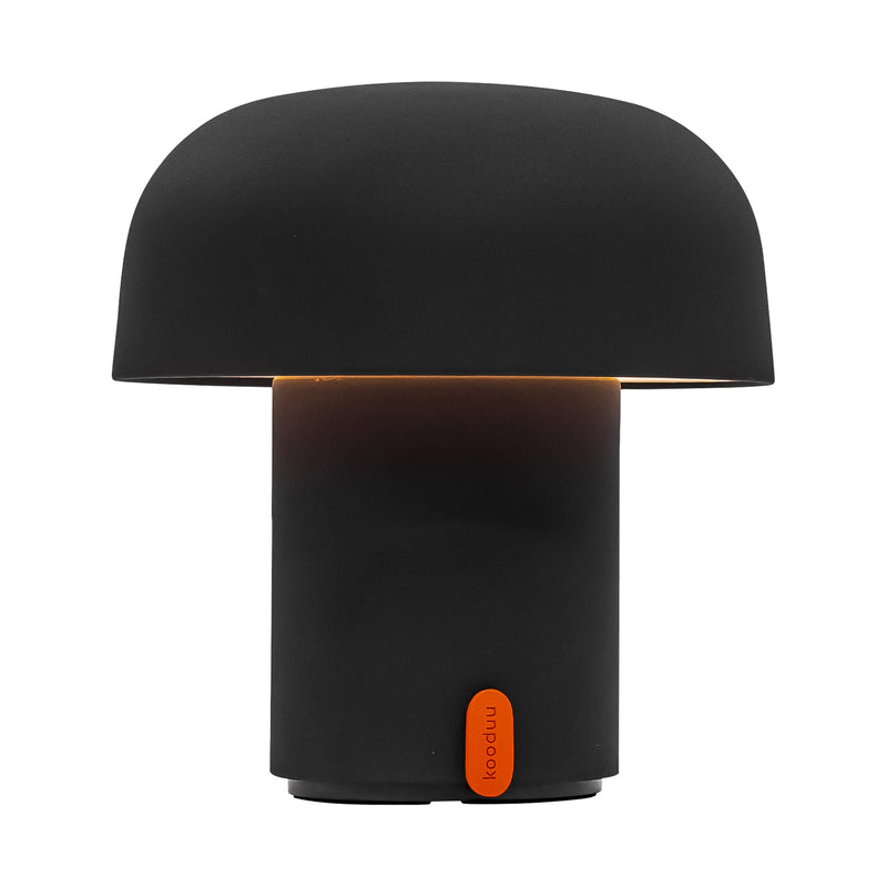 Sensa table lamp: modern design with glare-free light, USB charging, and robust materials for a timeless look.