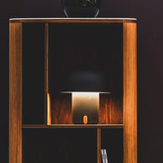 Kooduu Sensa: compact 21 cm LED lamp with 2700K warm light, rechargeable battery, and durable powder-coated steel.