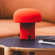 Kooduu Sensa: portable LED table lamp with warm adjustable light, perfect for bedside, dining, or work environments.