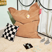 Plush, soft Fatboy Dot Carpet in neutral colors, 160x230 cm, enhances home elegance.