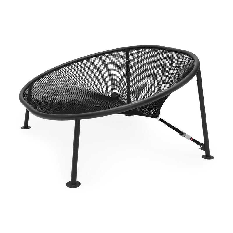 Netorious garden furniture by Fatboy: stylish, versatile, and built with high-quality materials for unmatched comfort and support.