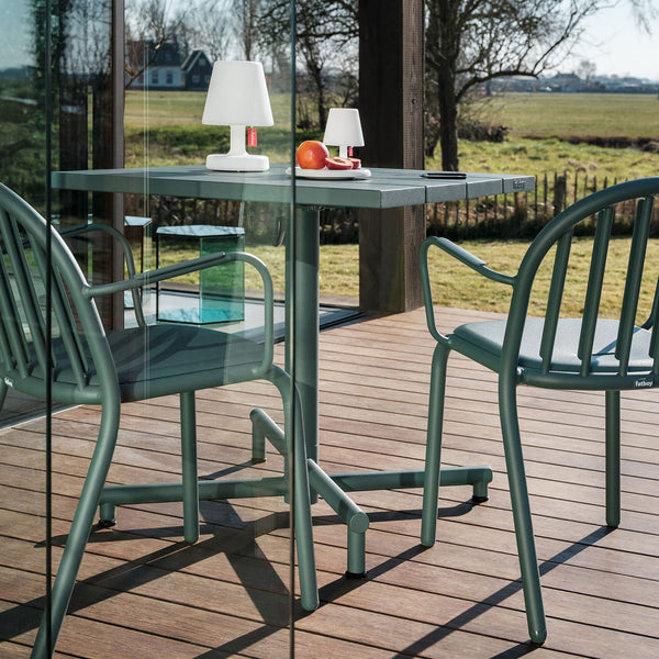 Fred's Bistro Set<br> 1 Square Table + 2 Chairs