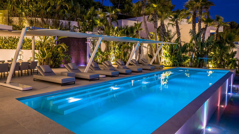 FIM Flexy Zen Cantilever Umbrella - 10' Wide Retractable Shade System