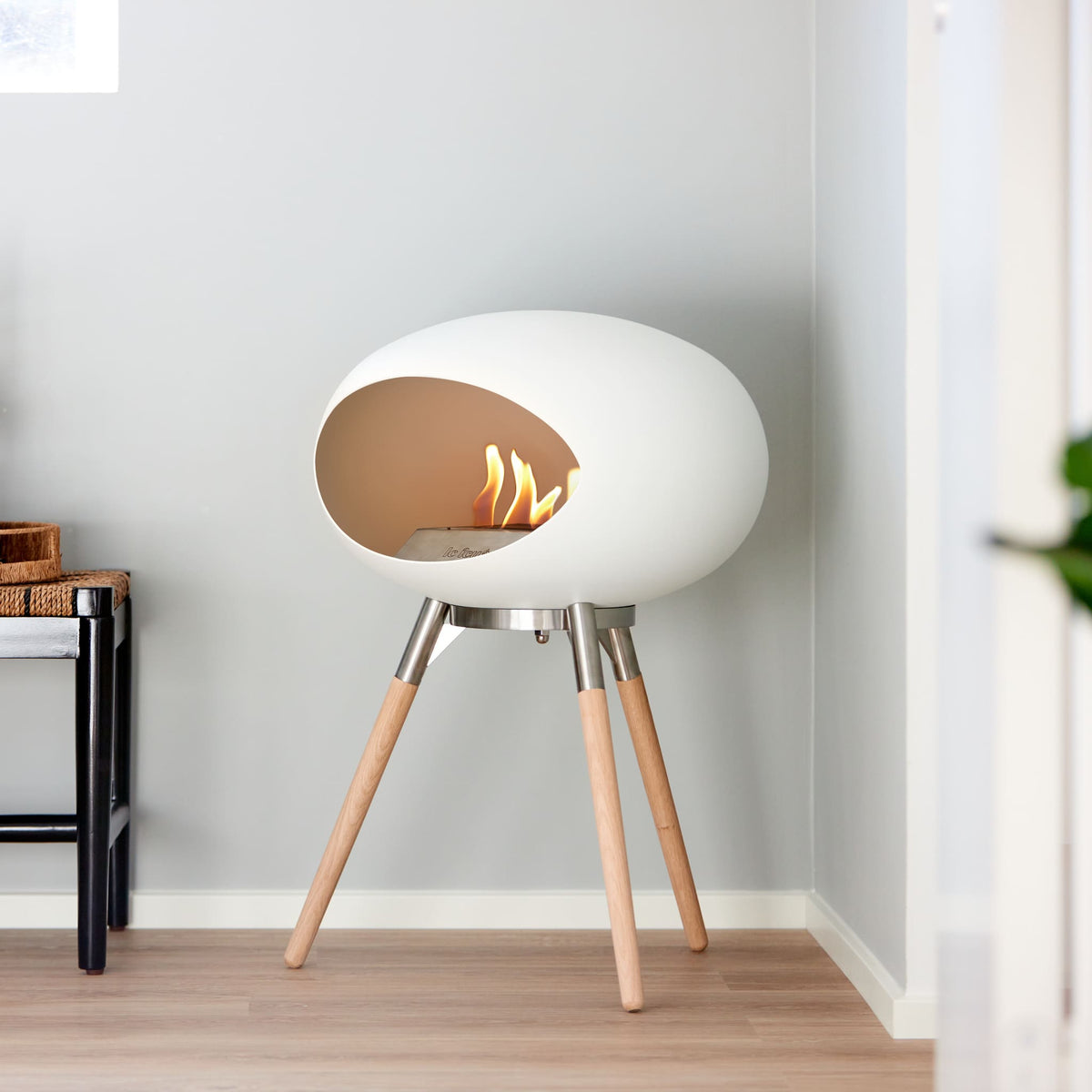 Le Feu Ground Low Dome &lt;br&gt;White