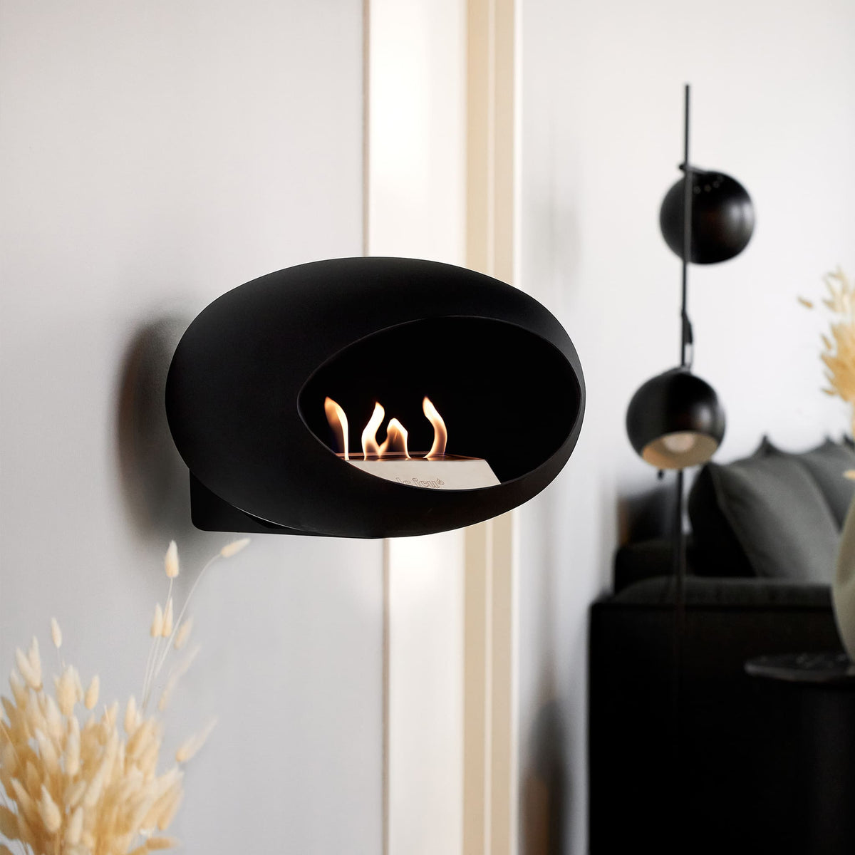 Le Feu Wall Dome &lt;br&gt;Black