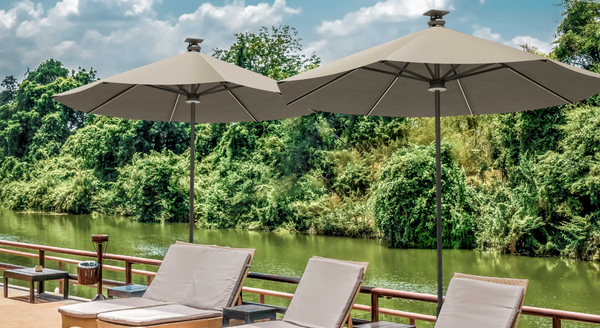 Pasticallo 9' Smart Umbrella