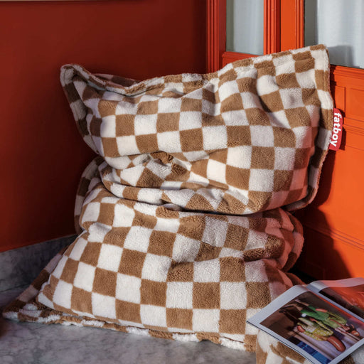 Slim Teddy Chess bean bag chair by Fatboy.