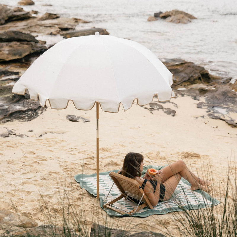 The Weekend Umbrella<br> 170 cm diameter<br> UPF50+