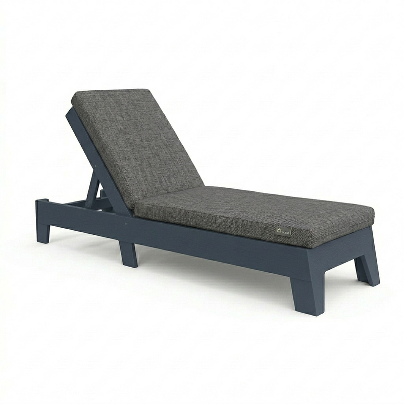 St. Clair Chaise Lounger – Premium Outdoor Chaise Lounge