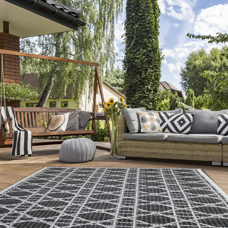Black & Taupe Outdoor Rug