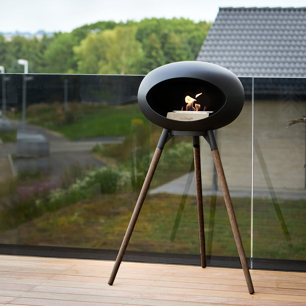 Le Feu Ground High Dome &lt;br&gt;Black