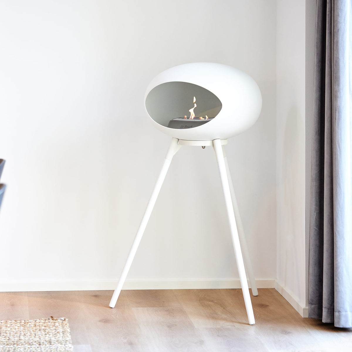 Le Feu Ground High Dome &lt;br&gt;White
