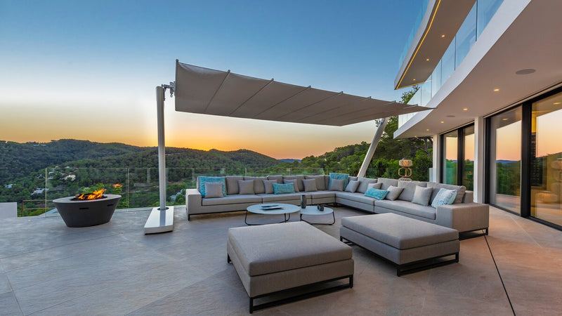 FIM Flexy Zen Cantilever Umbrella - 10' Wide Retractable Shade System