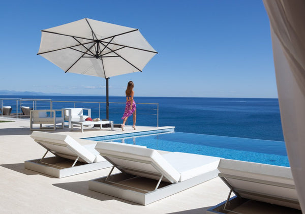 FIM C340 Cantilever Umbrella - 11.5' Octagon
